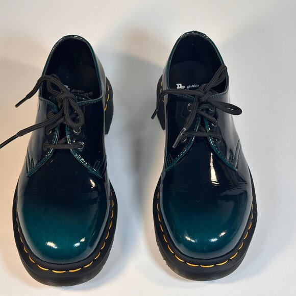 Dr Martens Shoes. M-7 L-8 - Picture 13 of 16